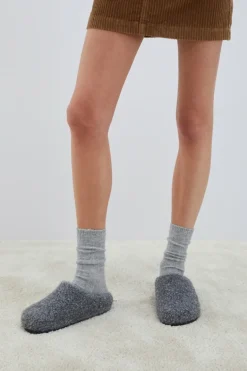 Sleepers In Lana Boucle