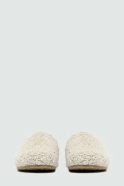 Sleepers In Lana Boucle